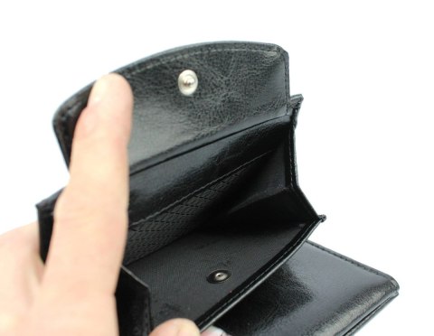 Portfel Męski Skórzany ANDRUS (PL) Skóra Licowa Duży Pionowy Bez Zapięcia Dwa Skrzydełka Duża Kieszeń Na Bilon 13 x 10 x 3  [cm]