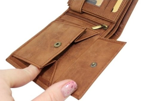 Portfel Męski Skóra Naturalna Peterson Duży Poziomy Z Łańcusziem N992C RFID KONIAKOWY ''MOTORCYCLE'' 12,5 x 10,5 x 3 [cm]