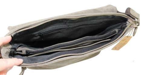 Skórzana Torba JENNIFER JONES Listonoszka Ze Skórzaną Klapką CZARNA 4526 37 x 29 x 14